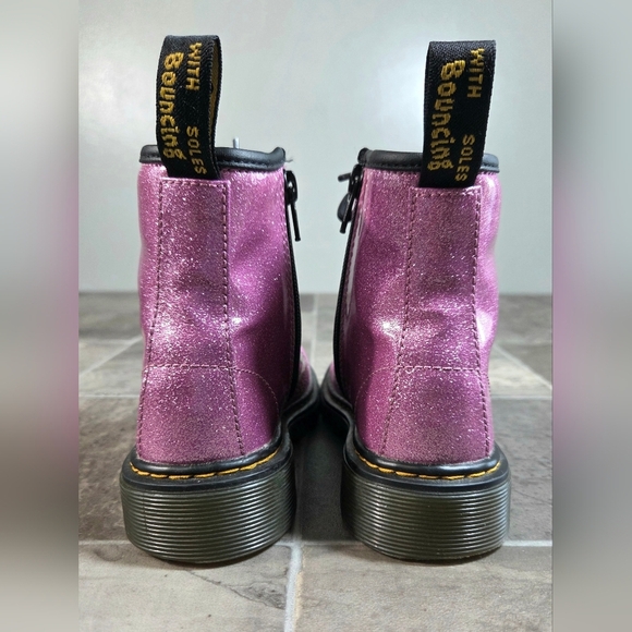 DR. MARTENS 1460 GLITTER J BOOTS. - Picture 6 of 10